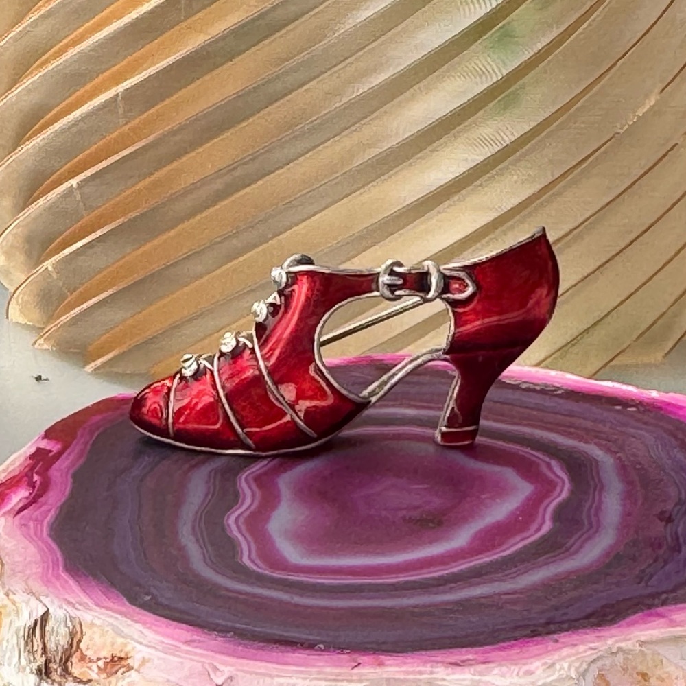 Dazzling Vintage MMA Red Enamel Elegant Shoe Brooch – 1980s Dance - Picture 10 of 12